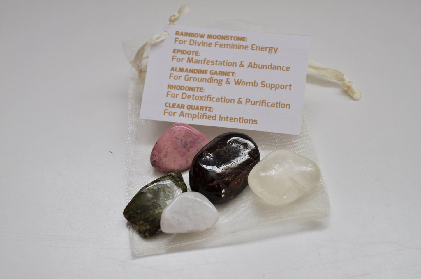 Fertility & Pregnancy Crystal Set / Meditation Gemstone Set in Gift Bag with Tag / Trying for a Baby, Expectant Mother