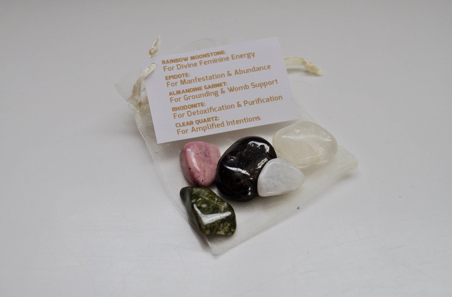 Fertility & Pregnancy Crystal Set / Meditation Gemstone Set in Gift Bag with Tag / Trying for a Baby, Expectant Mother